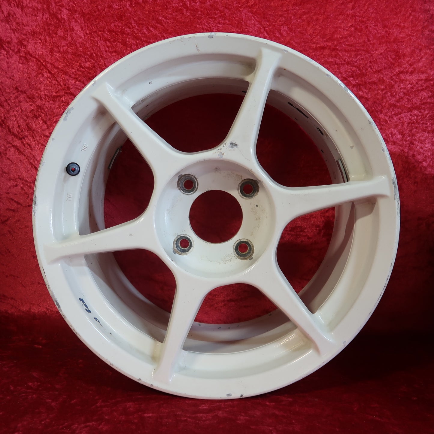 Buddy Club P1 16x8.5j/7.5j +32 4x114.3
