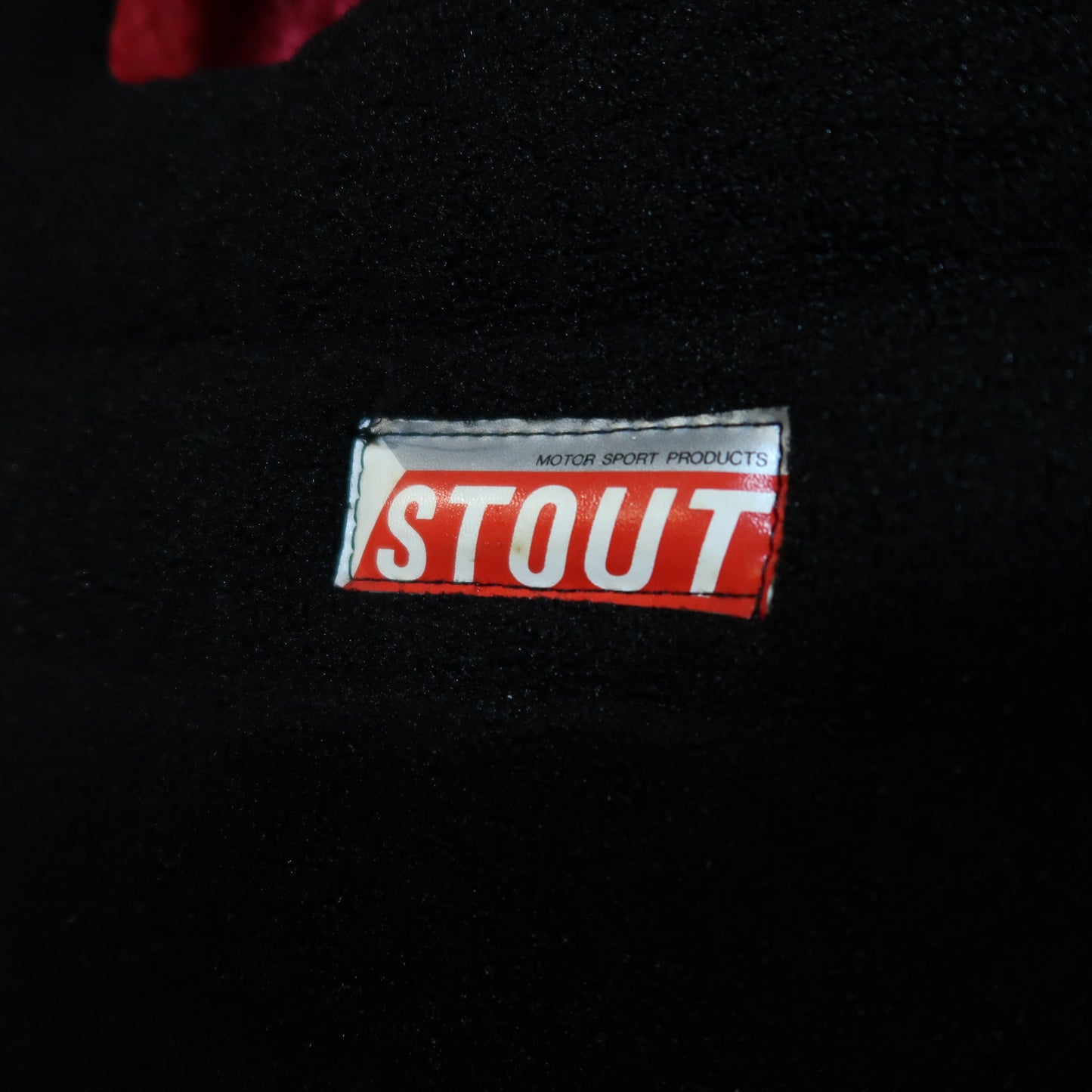 STOUT Seat