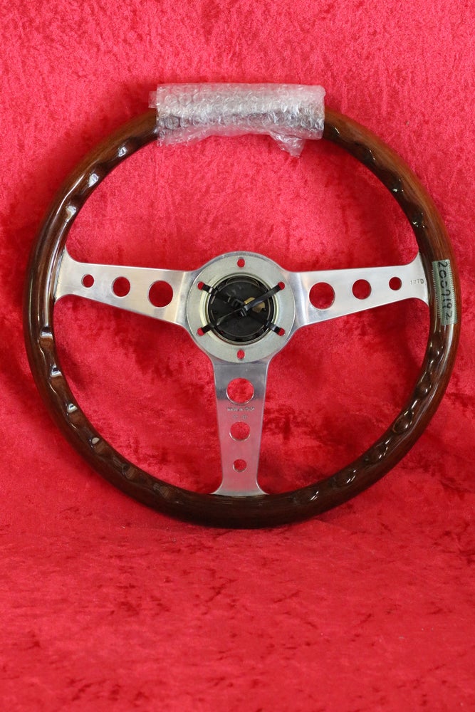 Momo Super Indy 330mm