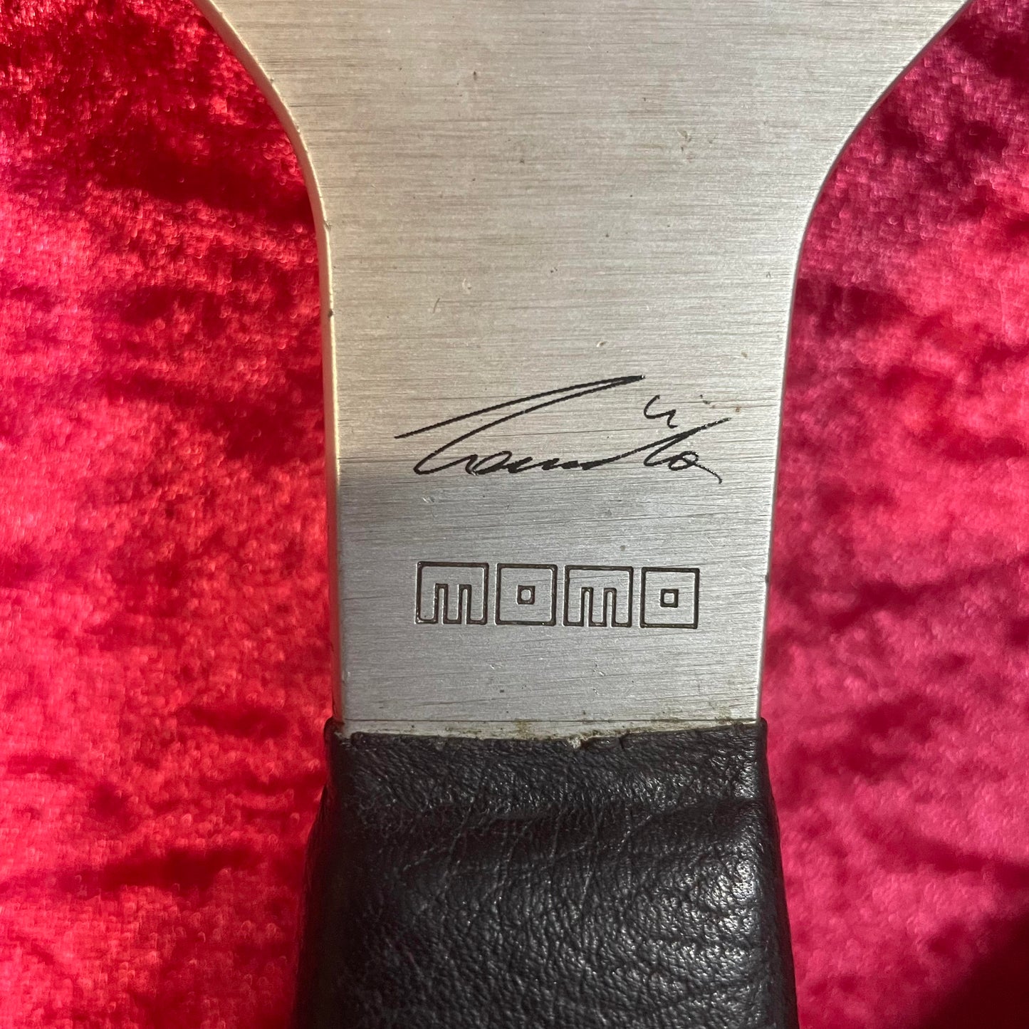 MOMO 350mm Steering wheel