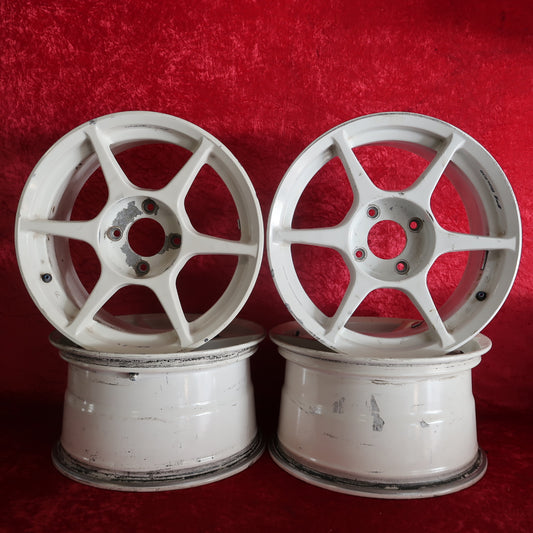 Buddy Club P1 16x8.5j/7.5j +32 4x114.3