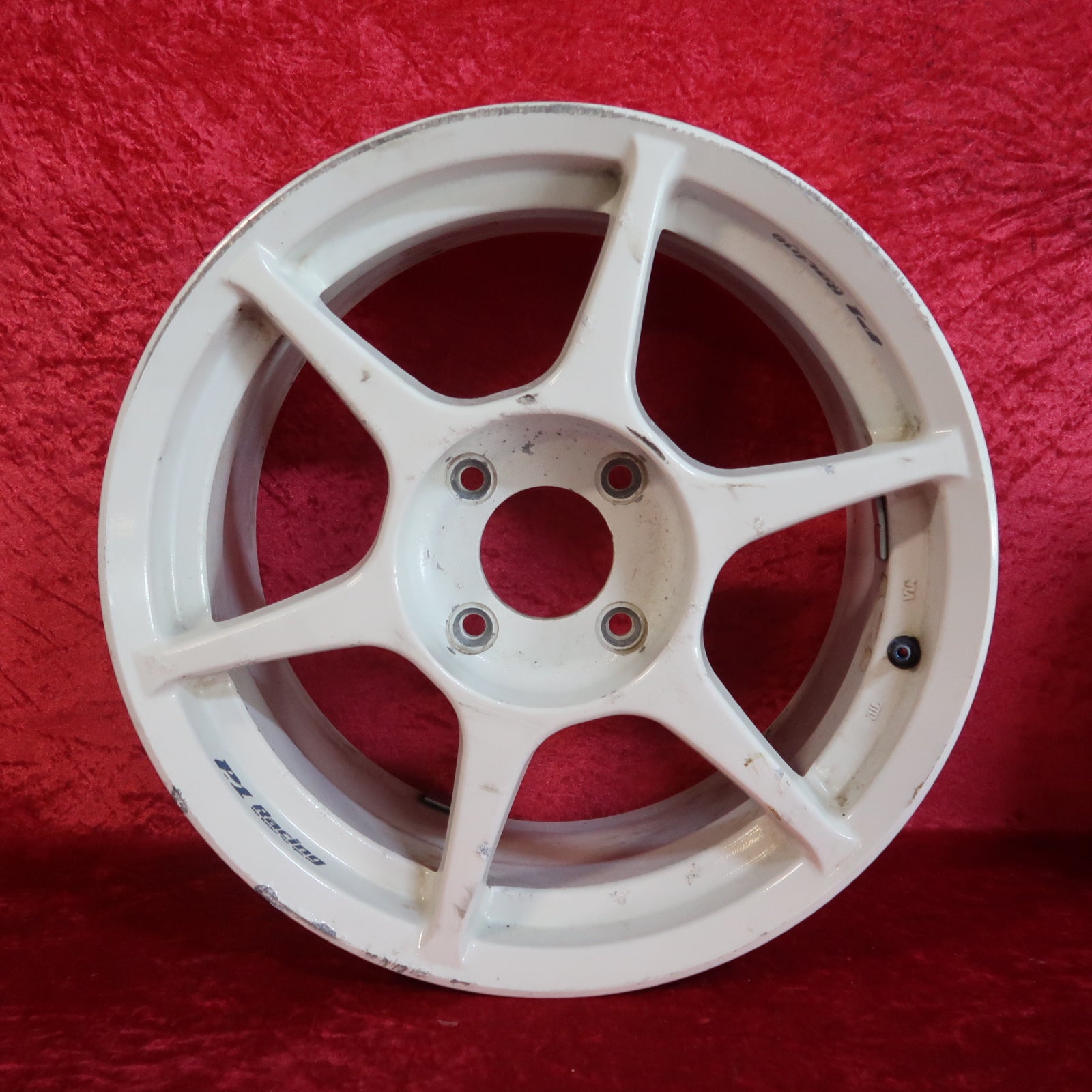 Buddy Club P1 16x8.5j/7.5j +32 4x114.3 – Shinzo Garage